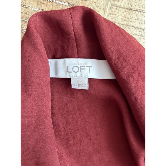 LOFT Ann Taylor Ruffle Front Sleeveless Burnt Orange Button up Blouse Top Sz XS - Picture 9 of 11